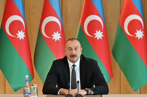 İlham Əliyev: 