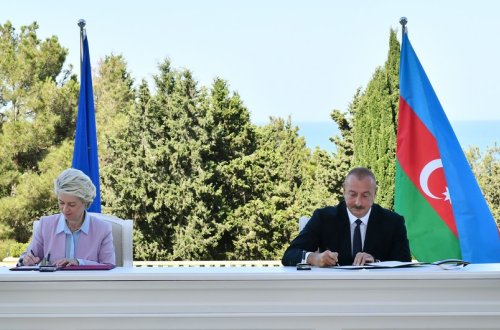 Ursula fon der Lyayen: “Gələn il Azərbaycan Avropaya 12 milyard kubmetr təbii qaz nəql edəcək”