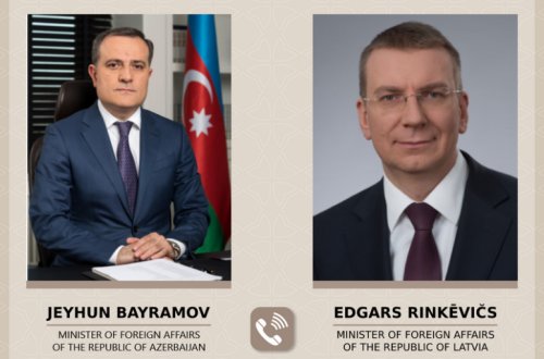 Ceyhun Bayramov Latviya XİN rəhbəri ilə regional vəziyyəti müzakirə edib