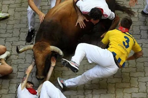 İspaniyada dəhşət: 3 nəfər həyatını itirib