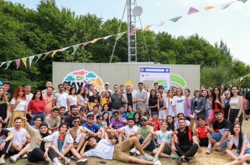 ƏN BÖYÜK GƏNCLƏR DÜŞƏRGƏSİ BAŞLADI