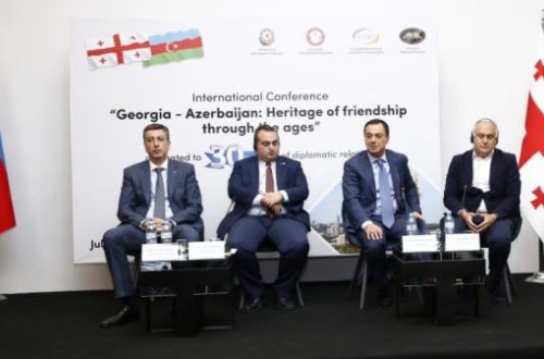 Azərbaycan-Gürcüstan münasibətlərinin 30 illiyi ilə bağlı konfrans keçirilib