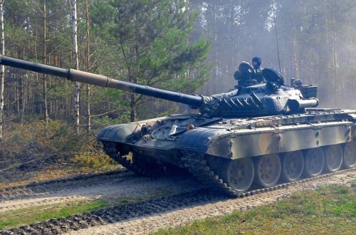 Polşa Almaniyanı Ukrayna ilə bağlı vədi pozmaqda ittiham edib