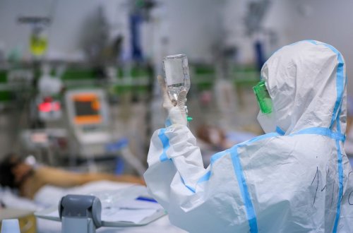 Dünyada koronavirusa yoluxma hallarının sayı 569 milyonu ötüb