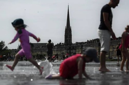 Fransada istilər səbəbindən su istifadəsinə məhdudiyyətlər tətbiq edilib