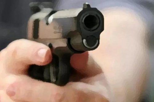 Hava limanında silahlı hücum: YARALILAR VAR