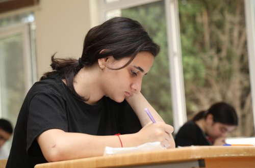 Ukraynada təhsil alan azərbaycanlı tələbələrin köçürülməsinə aydınlıq gətirilib