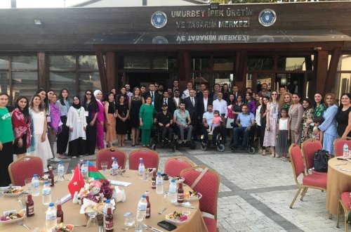 “Azərbaycan-Türkiyə Müəllimlərinin Yay Düşərgəsi”ndə mədəniyyət gecəsi keçirilib