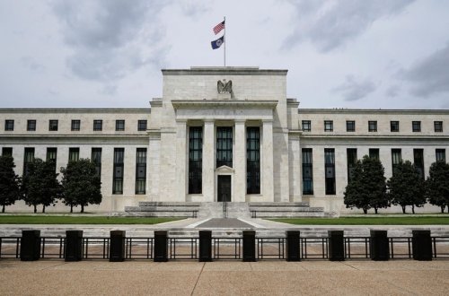 FED uçot dərəcəsini artırıb