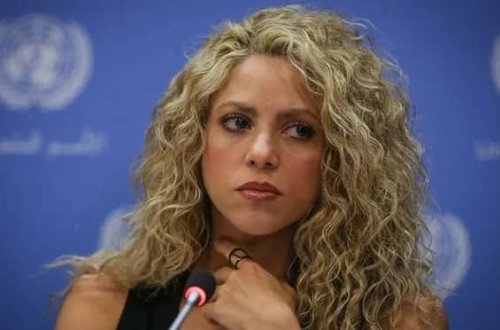 Vergidən yayınmaqda ittiham olunan Şakira məhkəmə qarşısına çıxacaq