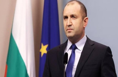 Bolqarıstan Prezidenti parlamentin buraxılmasına dair sənəd imzalayıb