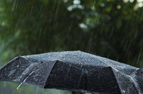 İranda daşqın nəticəsində ölənlərin sayı 76-ya çatıb