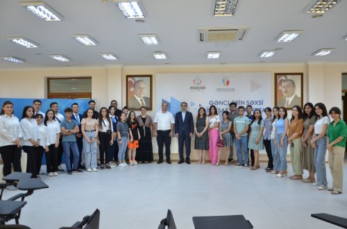 Vüsal Quliyev Mingəçevir gəncləri ilə görüşüb - FOTOLAR