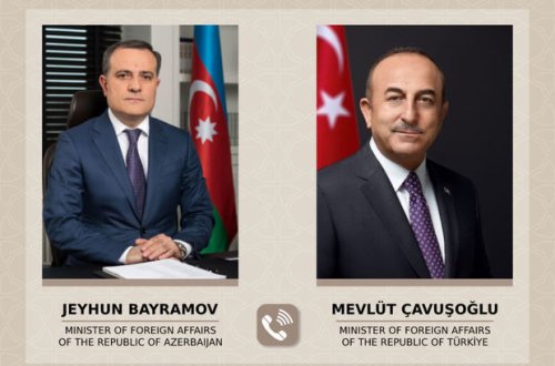 Ceyhun Bayramov Çavuşoğlunu Londondakı səfirliyə hücumla bağlı məlumatlandırıb