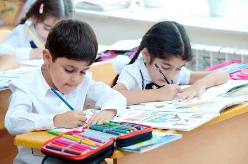 Məktəbəhazırlıq qruplarına qeydiyyat başlayıb