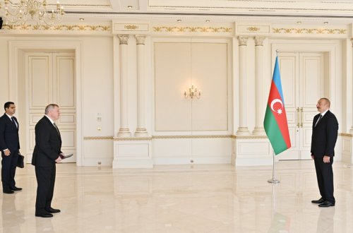 Prezident Slovakiyanın yeni səfirinin etimadnaməsini qəbul edib - YENİLƏNİB