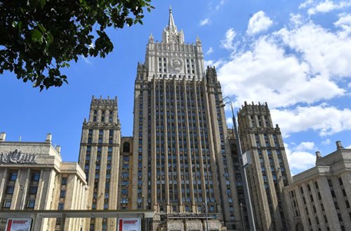 Rusiya 14 bolqarıstanlı diplomatı ölkədən çıxarır