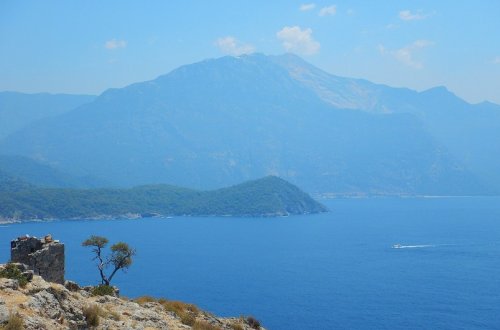 Babadağ dağında bir neçə nəfər köməksiz vəziyyətdə qalıb