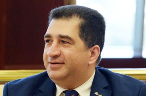 Zaur Mirzəzadənin vəkili: 