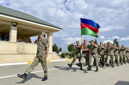 Orduda gənc əsgərlərin andiçmə mərasimləri keçirilib
