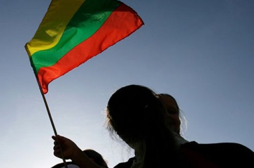 Daha bir ölkənin nümayəndə heyəti Tayvana getdi