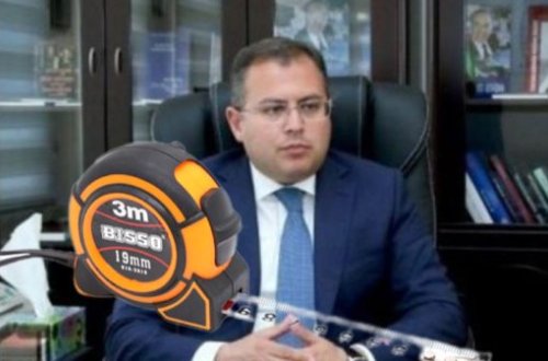 Türk bayraqlarına qarşı çıxan “Metrə” Vüqar Jurnalistlər binasına qoçu dəstəsi göndərdi