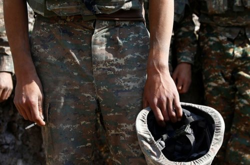 Ermənistan ordusunun bir neçə hərbçisi saxlanılıb