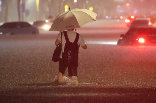 Cənubi Koreyada leysan 8 nəfərin həyatına son qoyub