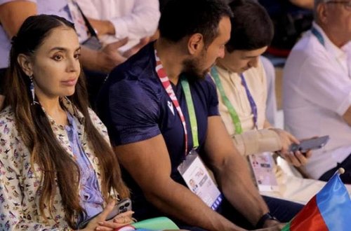 Leyla Əliyeva güləşçilərimizi izlədi - Fotolar