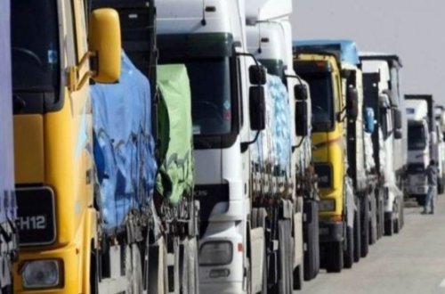 İranda yük maşını sürücüləri etiraz aksiyası keçirib