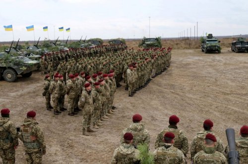 Norveç Ukrayna hərbçilərinin Britaniyada keçirilən təlimlərinə qoşulacaq