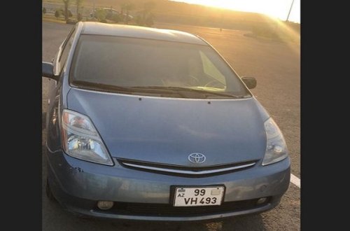 Narkotik çəkib maşın sürdü - Foto