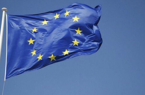 Aİ Serbiya və Kosovonun qarşılıqlı ittihamlarından narahatdır