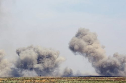 Serbiyada hərbi zavodda partlayış olub, 2 nəfər yaralanıb