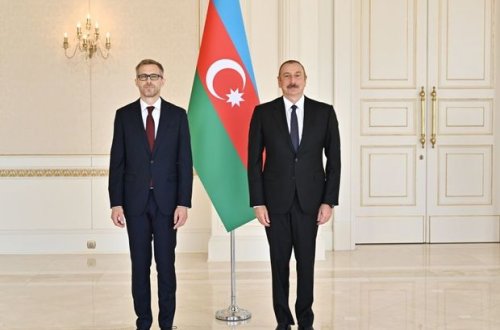 İlham Əliyev İsveçin yeni səfirini qəbul etdi - YENİLƏNİB + FOTO