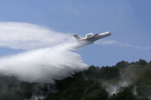 Şabrandakı yanğının söndürülməsinə amfibiya təyyarəsi və helikopterlər cəlb olunub -YENİLƏNİB