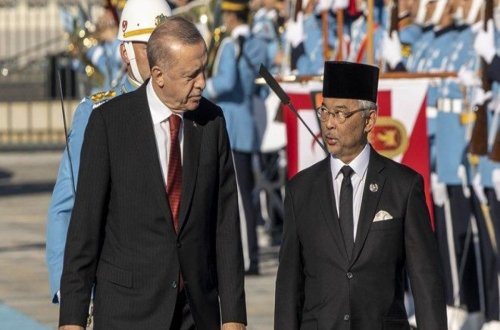 Malayziya Kralı Türkiyəyə səfər edib