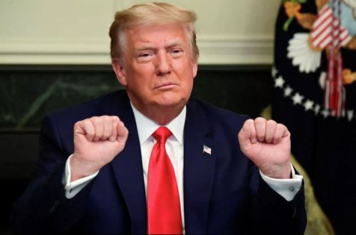 Tramp prokurorluğa gəldi: Keçmiş prezident vəkil tapa bilmir - VİDEO