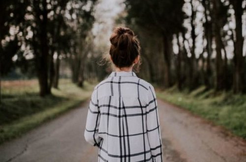 Şəmkirdə itkin düşən qadın Bakıda tapıldı: “Ərimin ailəsi ilə yaşamaq istəmirəm” - FOTO