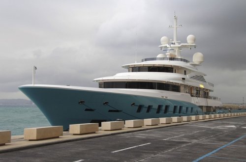 Rusiyalı oliqarxın müsadirə edilən yaxtası hərraca çıxarılacaq