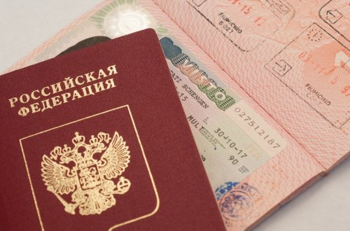 Finlandiya Rusiya vətəndaşlarına turist vizalarının verilməsini ləngidir