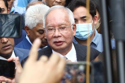 Keçmiş baş nazir həbs edilib