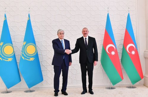 Azərbaycan-Qazaxıstan sənədləri imzalanıb