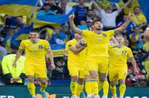 Ukraynada futbol liqasına yenidən start verilib