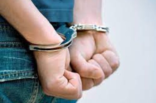 Oğuzda qardaşını qətlə yetirən şəxs hakim qarşısında