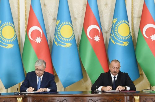 Azərbaycan-Qazaxıstan sənədləri imzalanıb - YENİLƏNİB