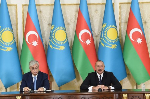 Azərbaycan və Qazaxıstan prezidentləri mətbuata bəyanatlarla çıxış ediblər - YENİLƏNİB
