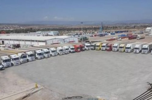 Türkiyə Livana humanitar yardım edib