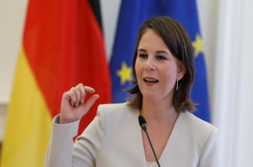 Annalena Berbok : Almaniya sənayesi birbaşa Ukrayna üçün silah istehsal edir