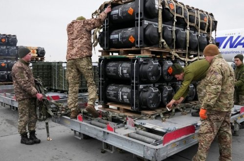 Washington Post: ABŞ dəniz yolu ilə Ukraynaya daha çox silah verməyə başlayıb
